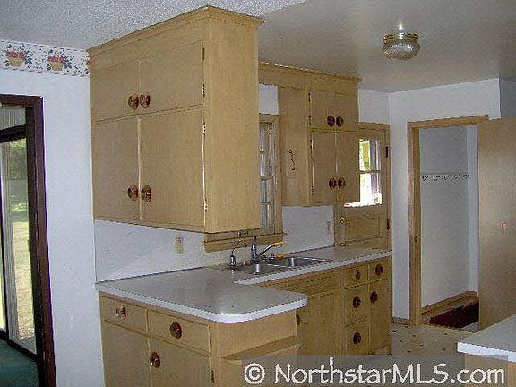 2nd image of 7900 Aster Drive