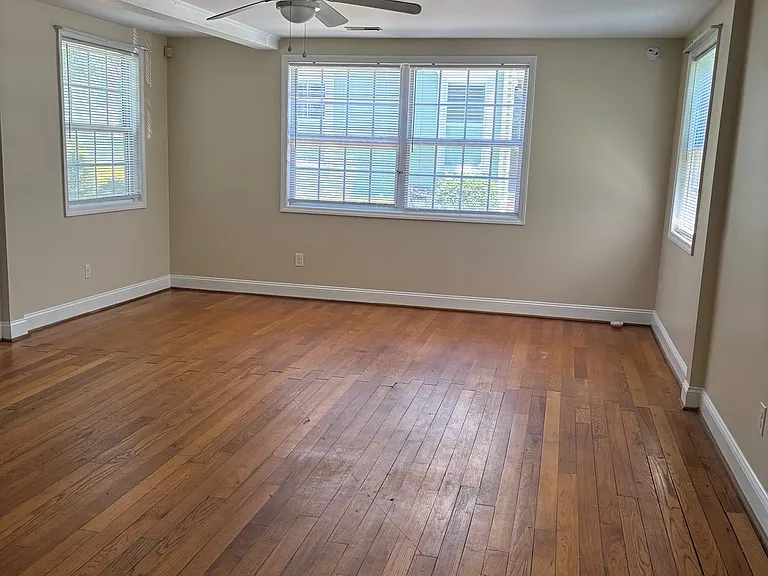 645 Dorothy Dr — Photo 3