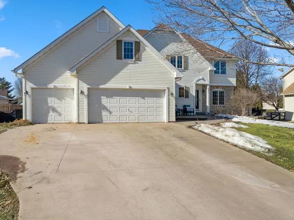 8674 Jody Cir S, Cottage Grove, MN 55016