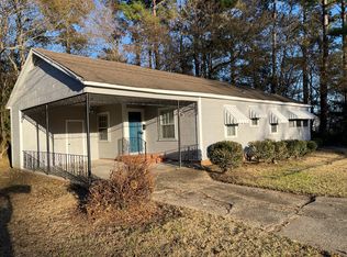 506 Emerald Ln, Hattiesburg, MS 39401
