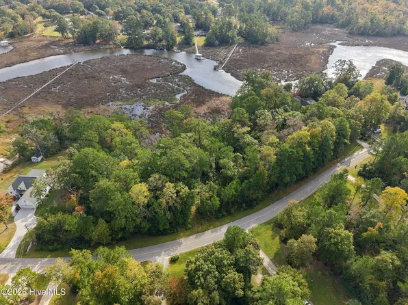 230 White Oak Bluff Road LOT L64, Stella, NC 28582