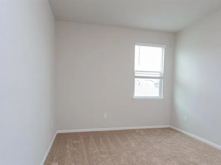 14614 Frankel Loop — Photo 10