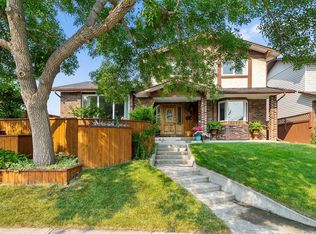 152 E Templewood Rd NE, Calgary, AB T1Y4G9