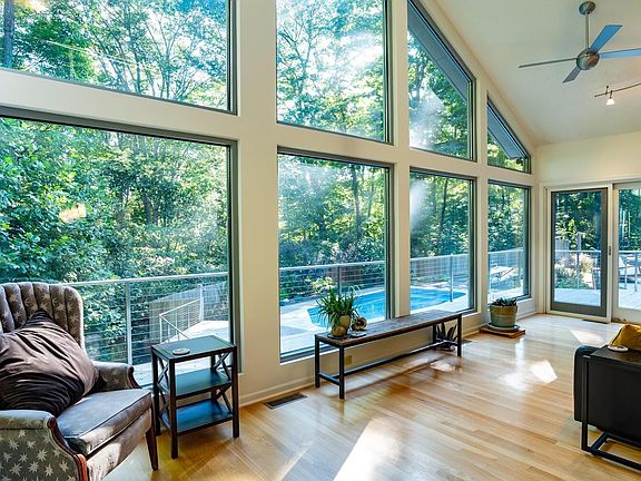 5th image of 5455 E James Rd