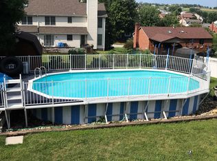 33 Barri Dr, Irwin, PA