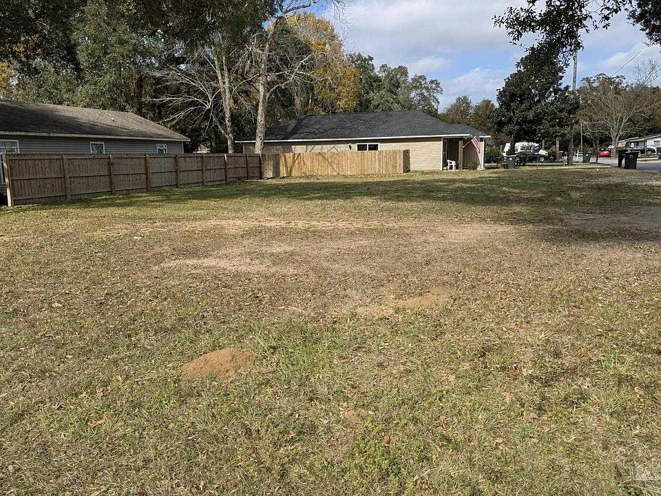 1st image of 8411 Cherry Ave