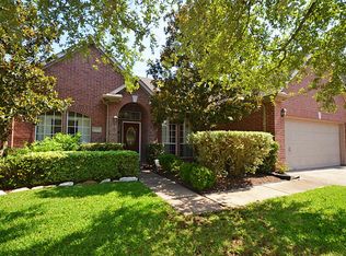 12322 Maple Leaf Ln, Stafford, TX 77477