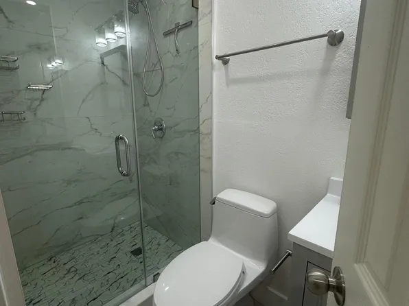 3020 NW 26th St #2, Fort Lauderdale, FL 33311