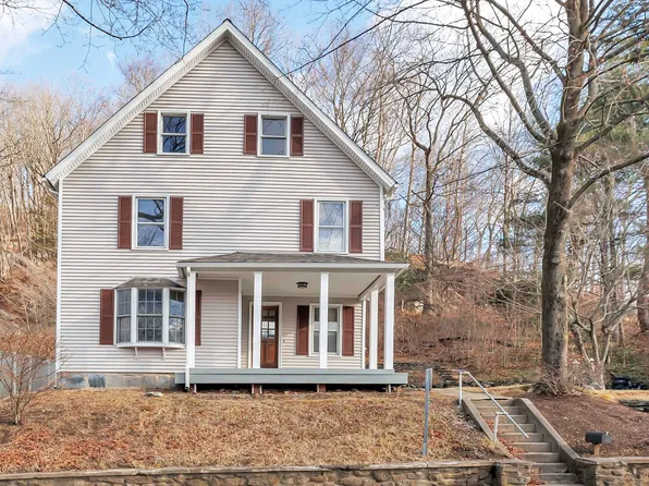 16 Woodside Avenue, Seymour, CT 06483