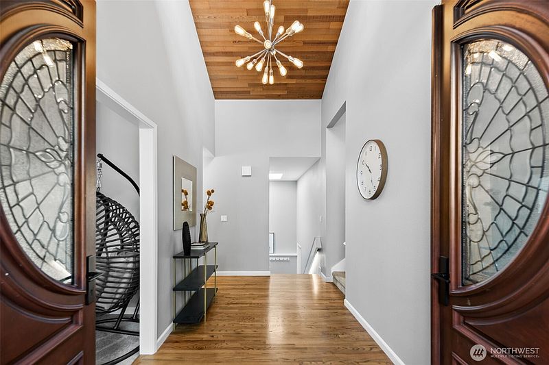 3rd image of 618 NW 163rd Street