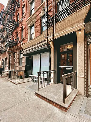 Rented by Waverly Realty Associates | media 10