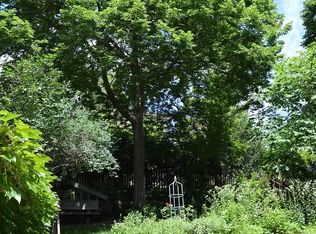 807 6th St SW, Rochester, MN 55902