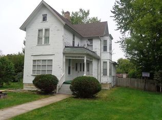 615 N Main St, Rochelle, IL 61068