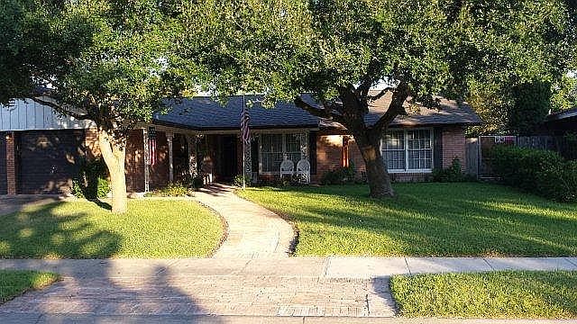 1st image of 434 Haroldson Dr
