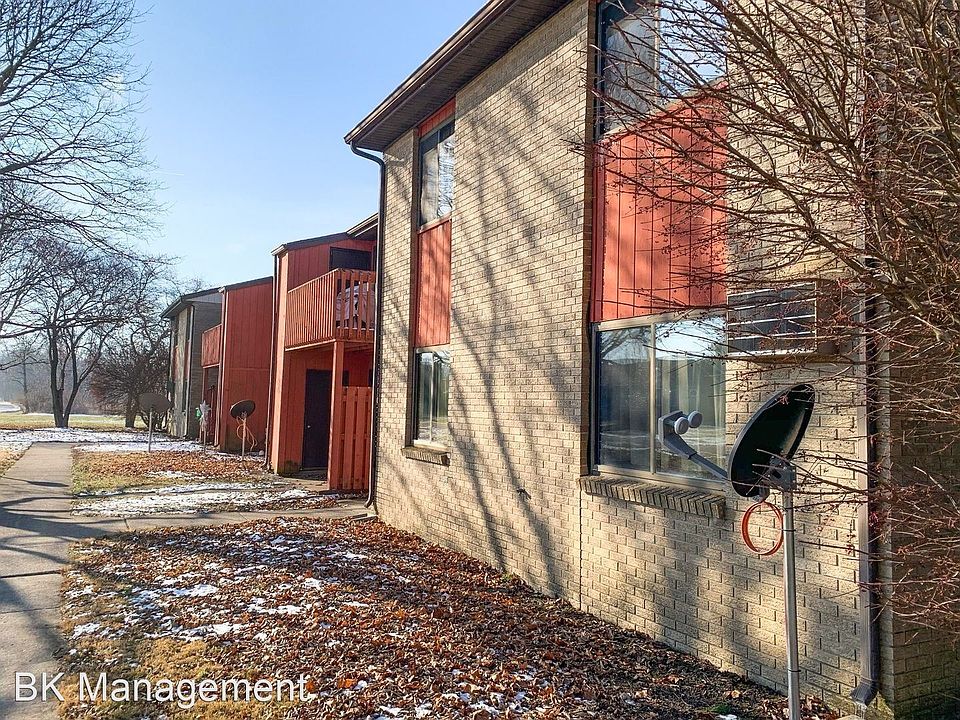 1st image of 208 S Hess St Unit 203