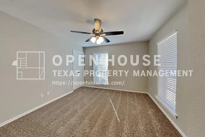 845 Royal Oak Ln — Photo 14