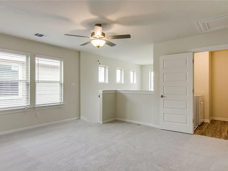 15912 Windroot St — Photo 16
