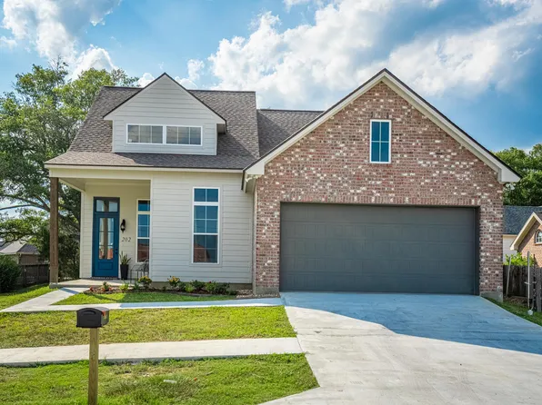 202 Student Ln, Lafayette, LA 70508