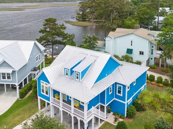 114 Lucas Cove, Oak Island, NC 28465
