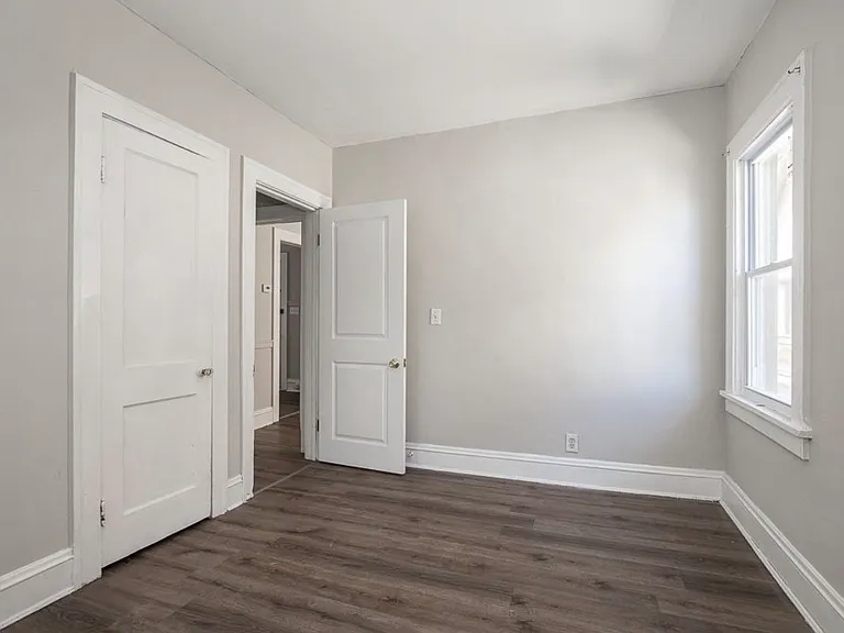 10116 Baltic Rd #2 — Photo 15