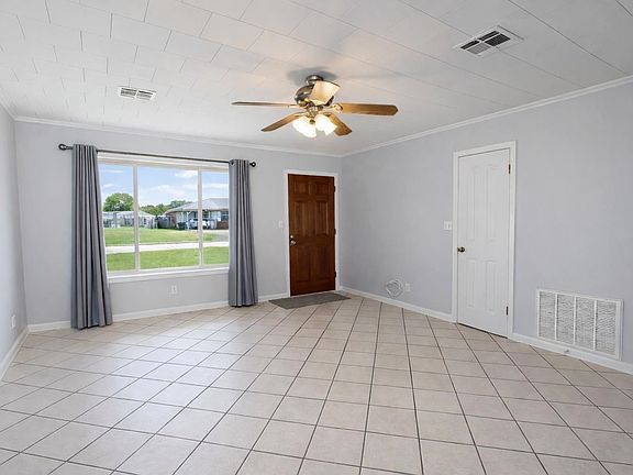 3rd image of 1245 Columbus Ave