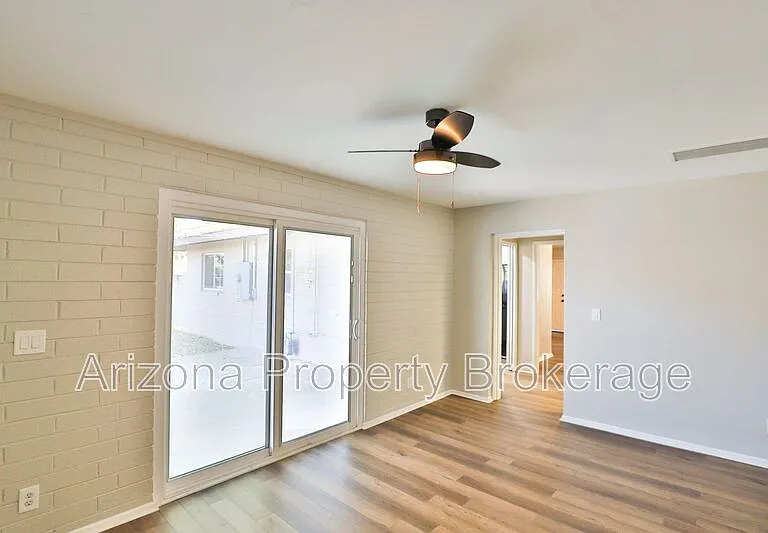 144 E Vista Del Cerro Dr — Photo 12