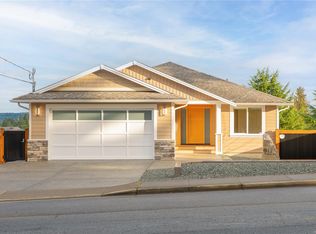 912 Howard Ave, Nanaimo, BC V9R 0G2