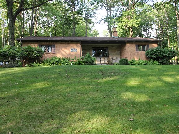 5th image of 133 Swashbuckle Ct