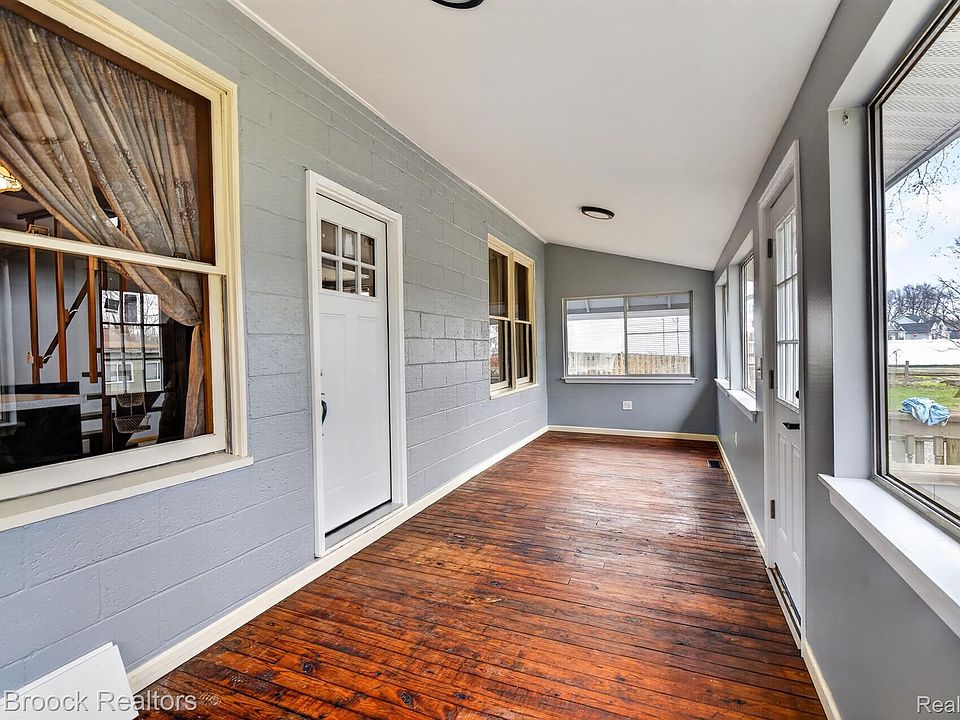 9024 Mandon Rd, photo 5