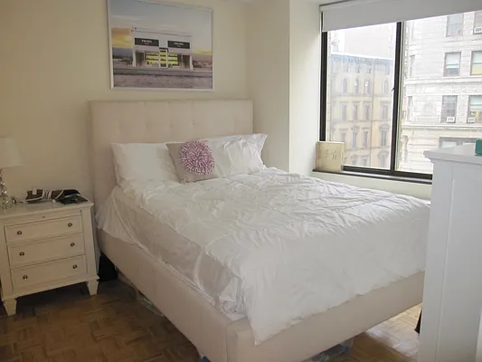 Rented by Newell and Assoc. | media 24