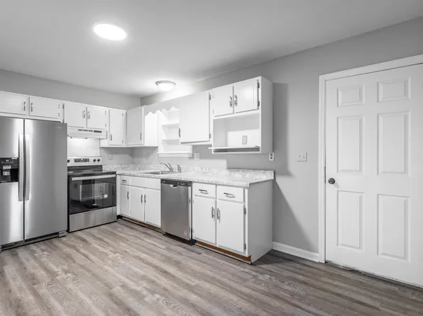 1111 McBrien Rd #D, Chattanooga, TN 37412