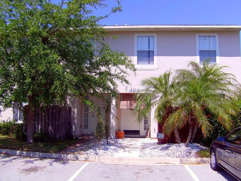 1st image of 1018 Dolphin Dr