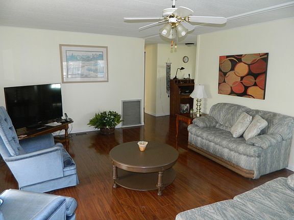 4th image of 1510 Ariana St Lot 124