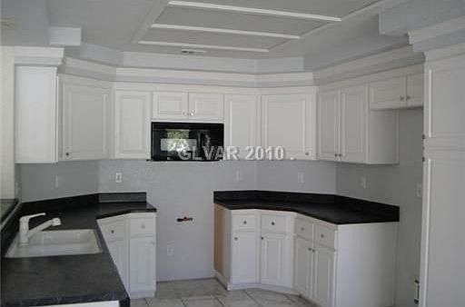 4th image of 18 Charmartin St