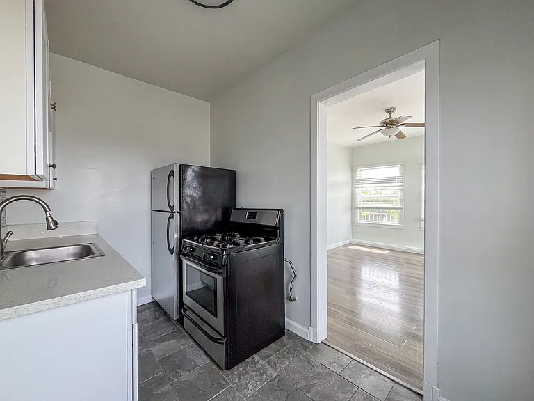 307 N Rampart Blvd — Photo 6