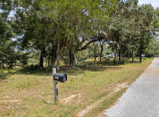 676 Satsuma Rd, Niceville, FL 32578