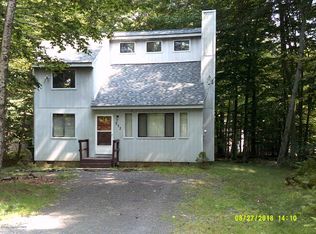 1370 Kodiak Ter, Tobyhanna, PA 18466