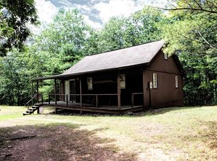 7433 Mountain View Dr, Three Springs, PA 17264