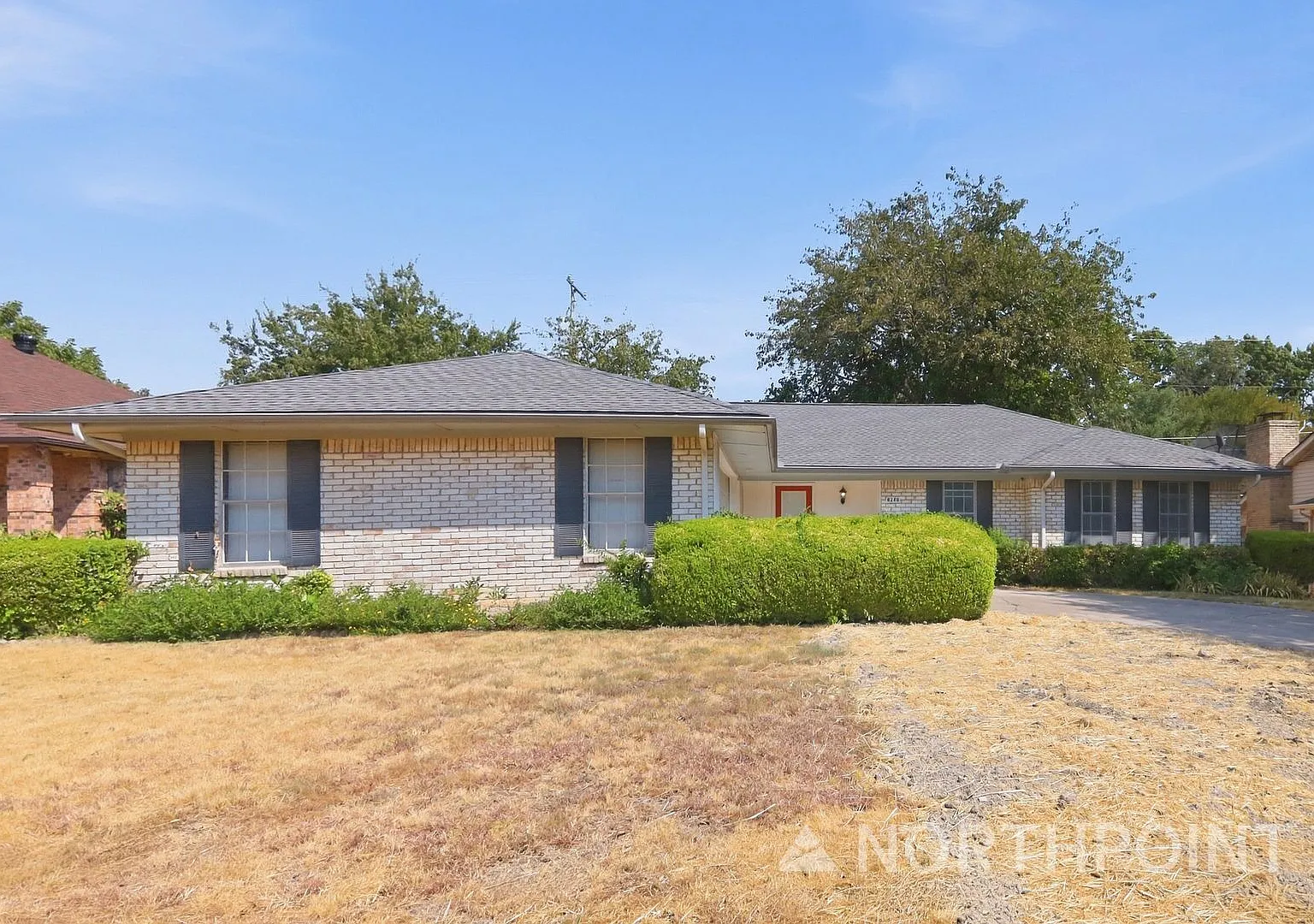 4-Bedroom, 2 Bath Single Family for Rent in Frisco, TX | Attached Garage & Modern Kitchen — Photo 1