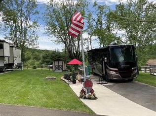 427 Saddle Ridge Dr #B-10, Ennice, NC 28623