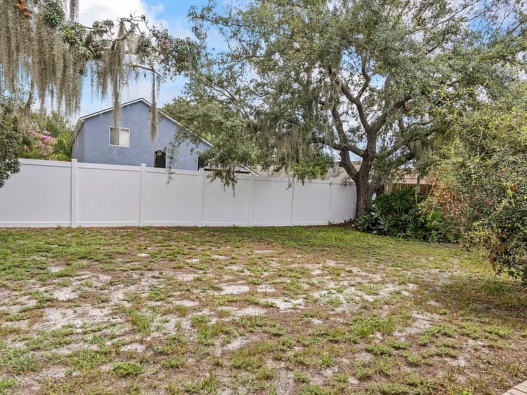 11111 Lakeside Vista Dr — Photo 6