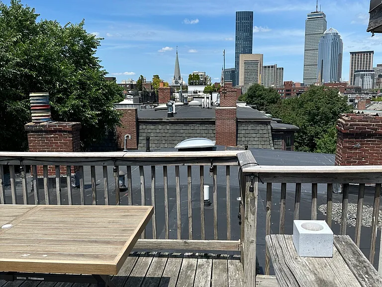 100 W Concord St #8 — Photo 1