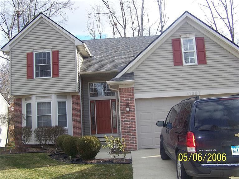 1st image of 11387 Hidden Oaks Dr