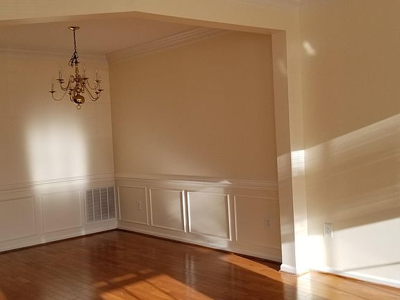 5th image of 13978 Khalid Ln