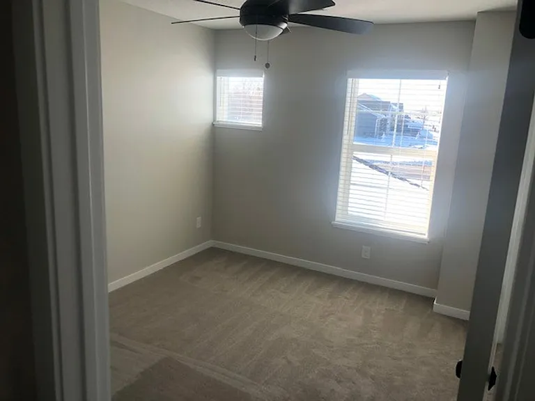 311 SW Brookside Dr — Photo 18