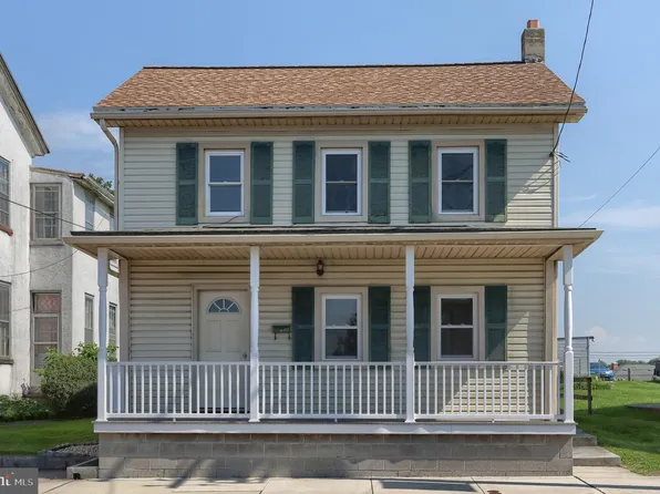 237 W Main Ave, Myerstown, PA 17067