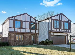 1218 Pinetree Ln, Bartlett, IL