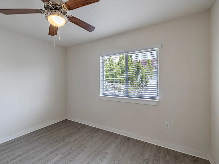 380 NE 4th Ave #17-103 — Photo 26
