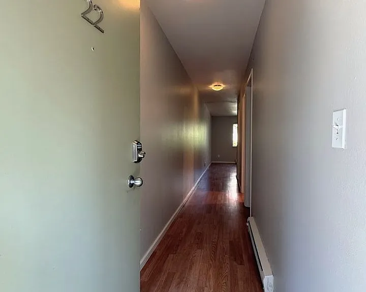 1617 E Jefferson St — Photo 3