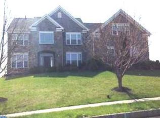 106 Coachlight Cir, Chalfont, PA 18914